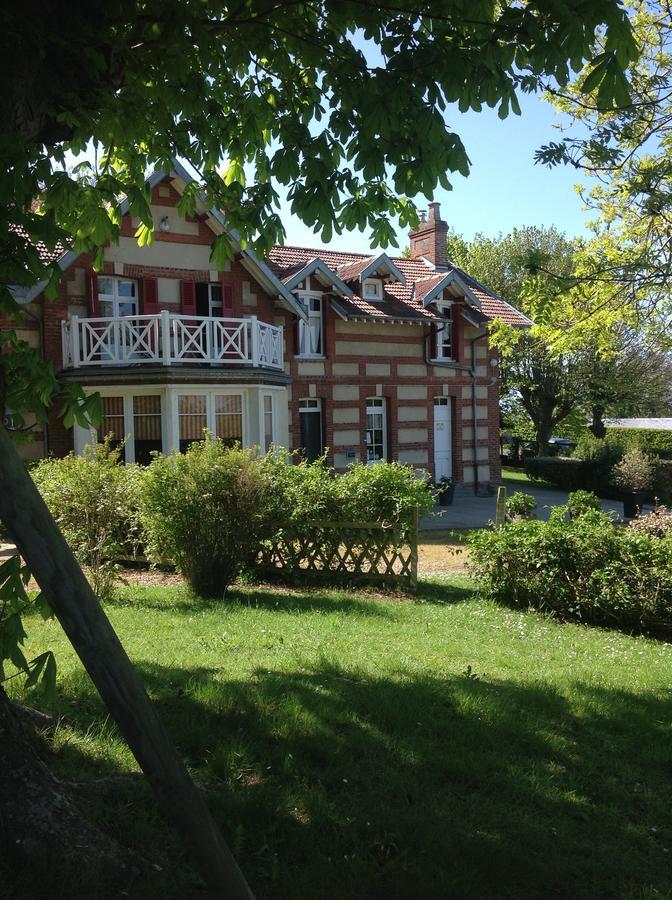 La Villa Des Rosiers Cricquebœuf Exteriér fotografie